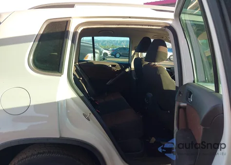 2009 Volkswagen Tiguan Se z USA, uszkodzony, nr VIN WVGAV75N29W527403